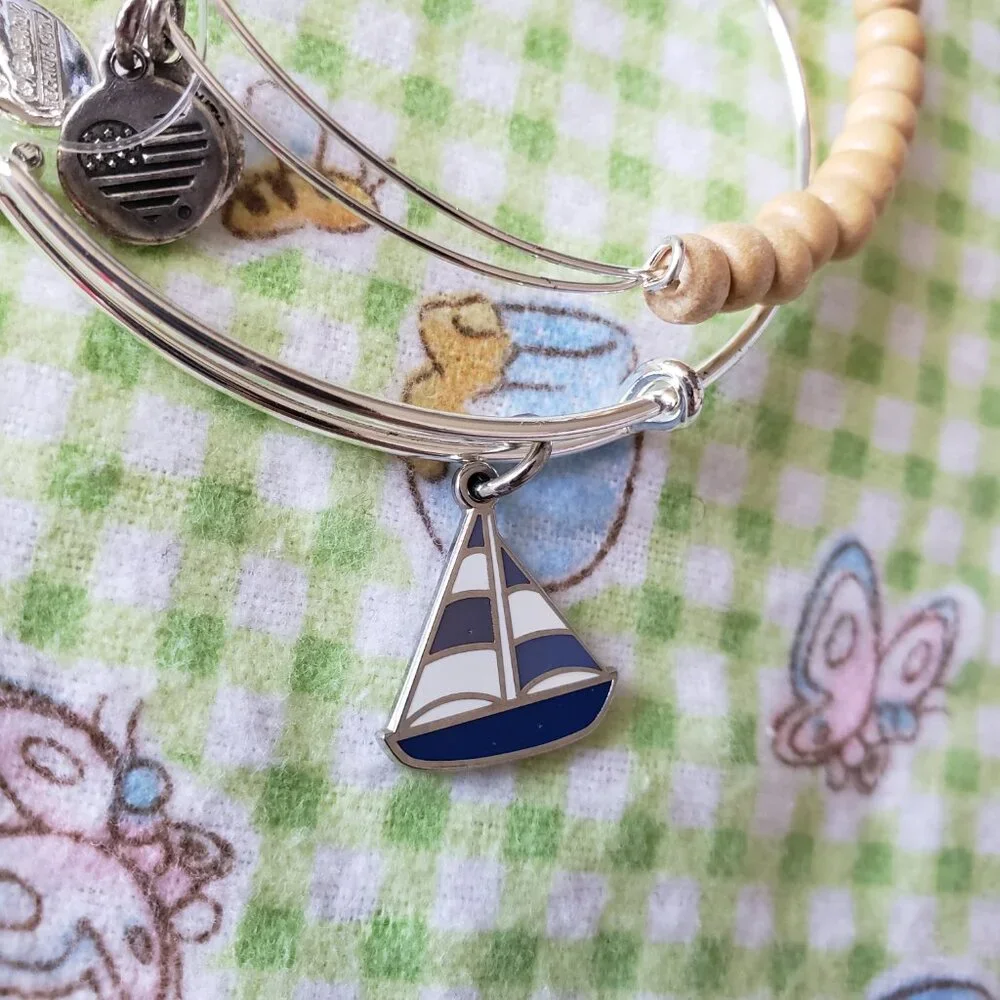 New ⛵️ Alex & Ani Sailboat Set Charm ⛵️ 767